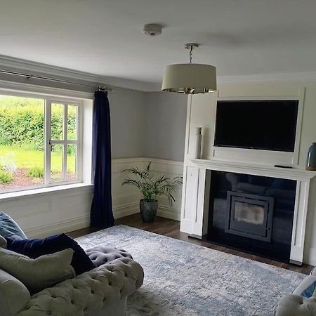 Conveniently Located House To Enjoy All Of Kerry Tralee Exterior photo